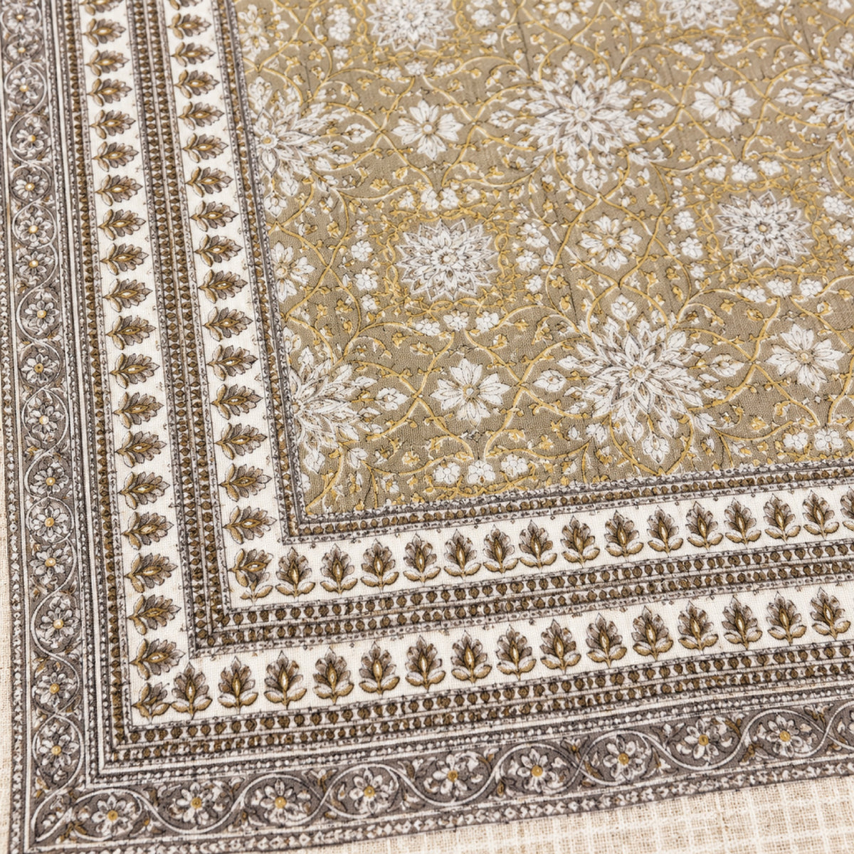 Mandala Sahara Calm